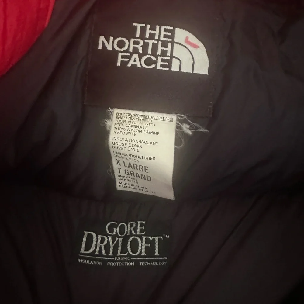 The North Face Gore-Tex Men's Goose Down Puffer Jacket - Picture 3 of 3